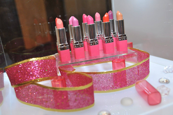 Avon Ultra Color Absolute Lipstick 1