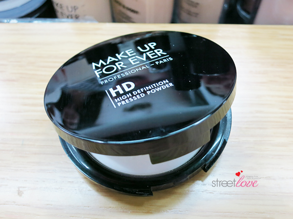 Make Up For Ever HD Microfinish Pressed Powder 2