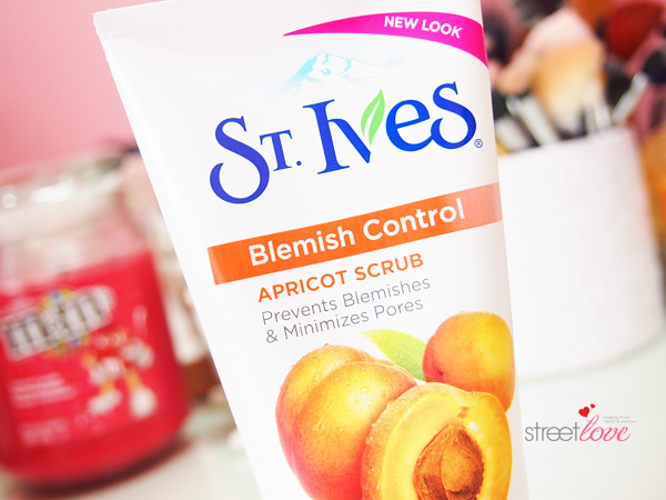 St. Ives Blemish Control Apricot Scrub New Look v3