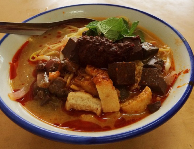 Tua Pui Curry Mee