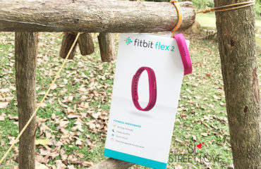Fitbit Flex 2 1